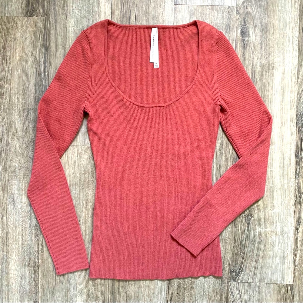 The Group Babaton Sweater